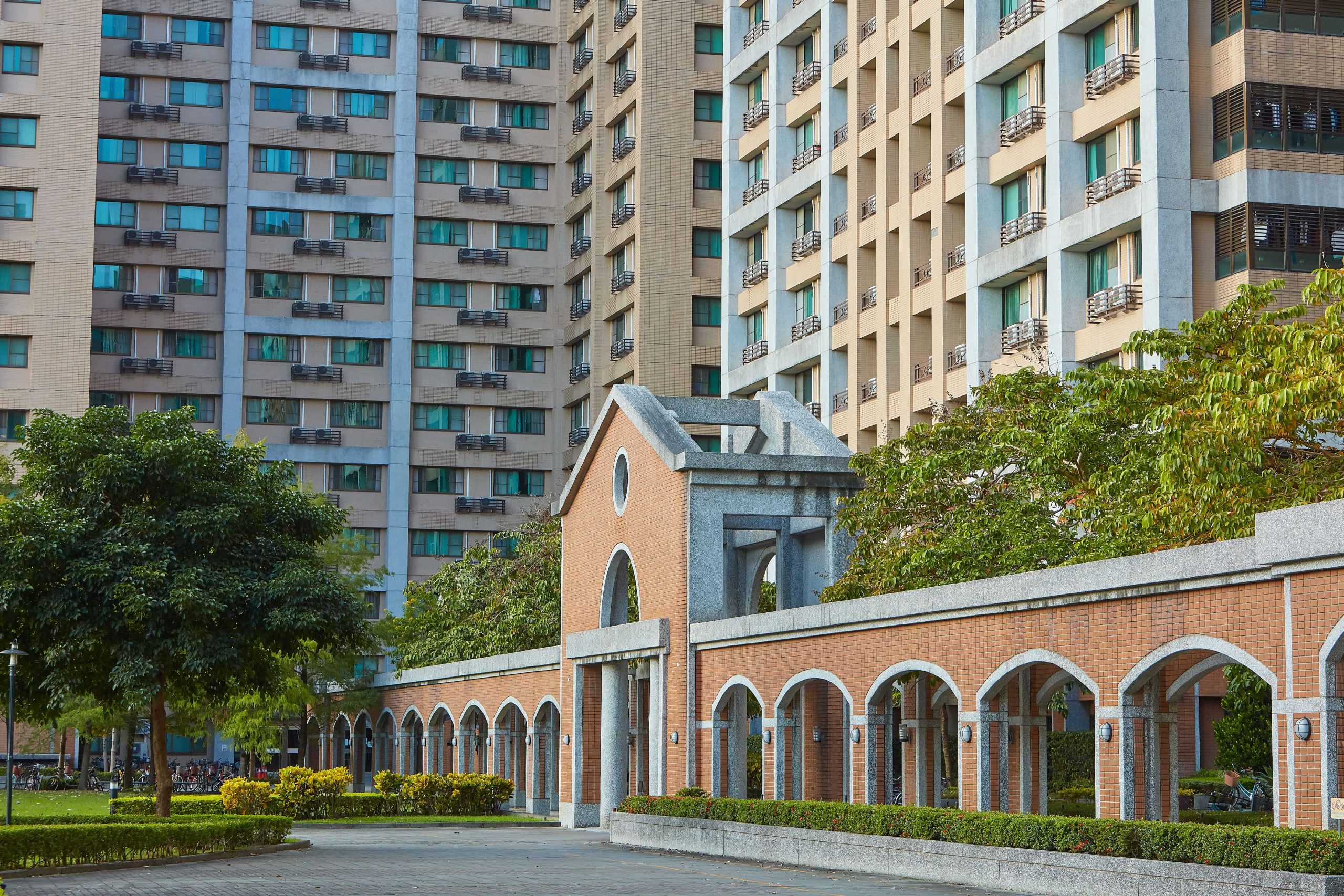 國立臺灣大學 – 台灣海外聯合招生委員會