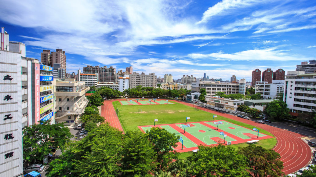 4. 學校照片-操場建築