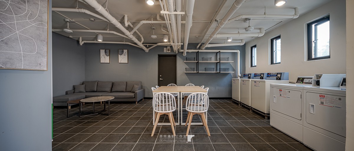 陽明校區宿舍洗衣間