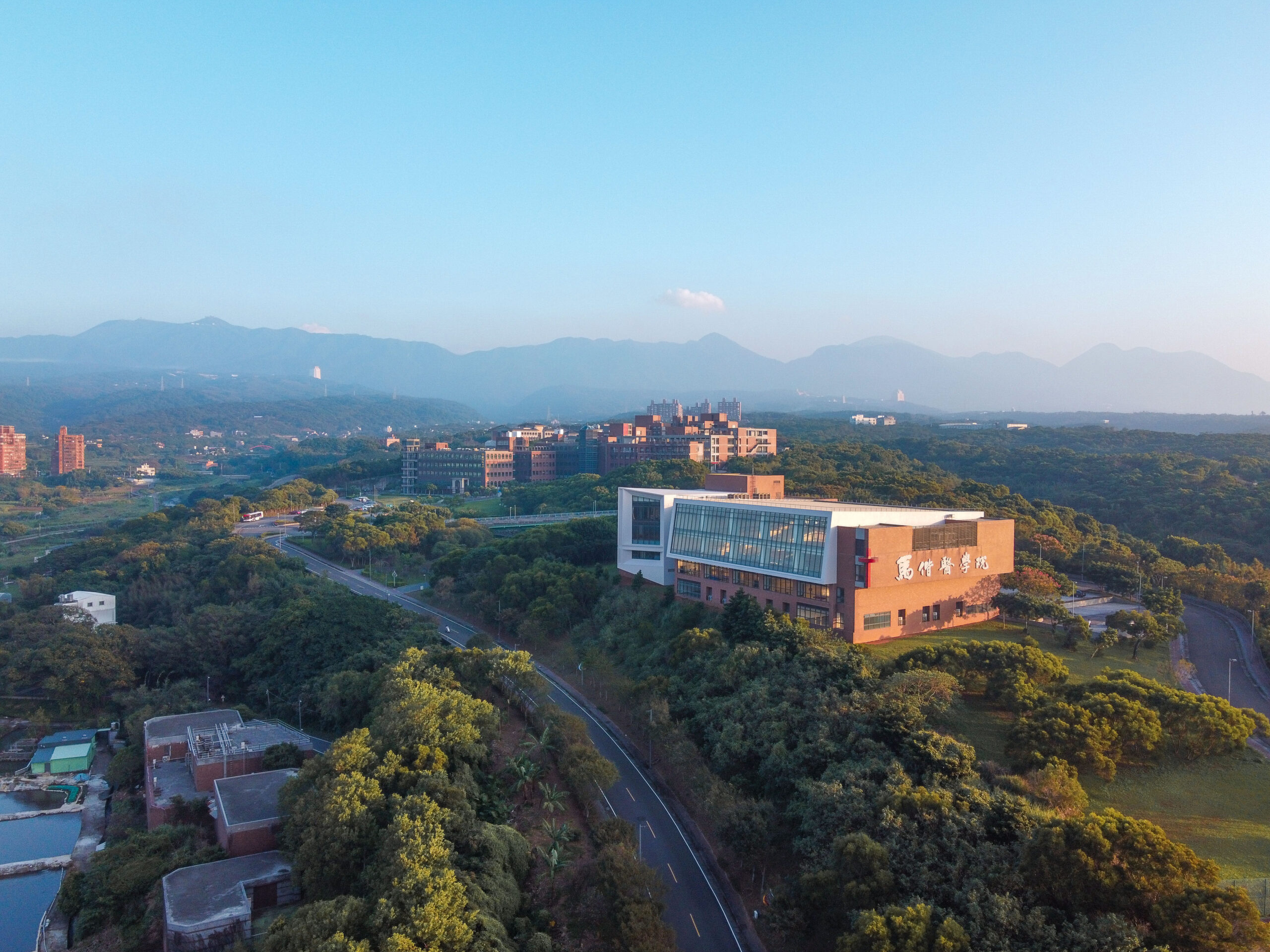 相信來台灣升學對於大部分香港學生來說都是陌生的