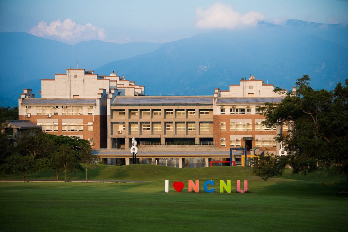 暨大名列辦學聲譽卓著大學Top 10 與百年頂尖大學齊名– 台灣海外聯合招生委員會