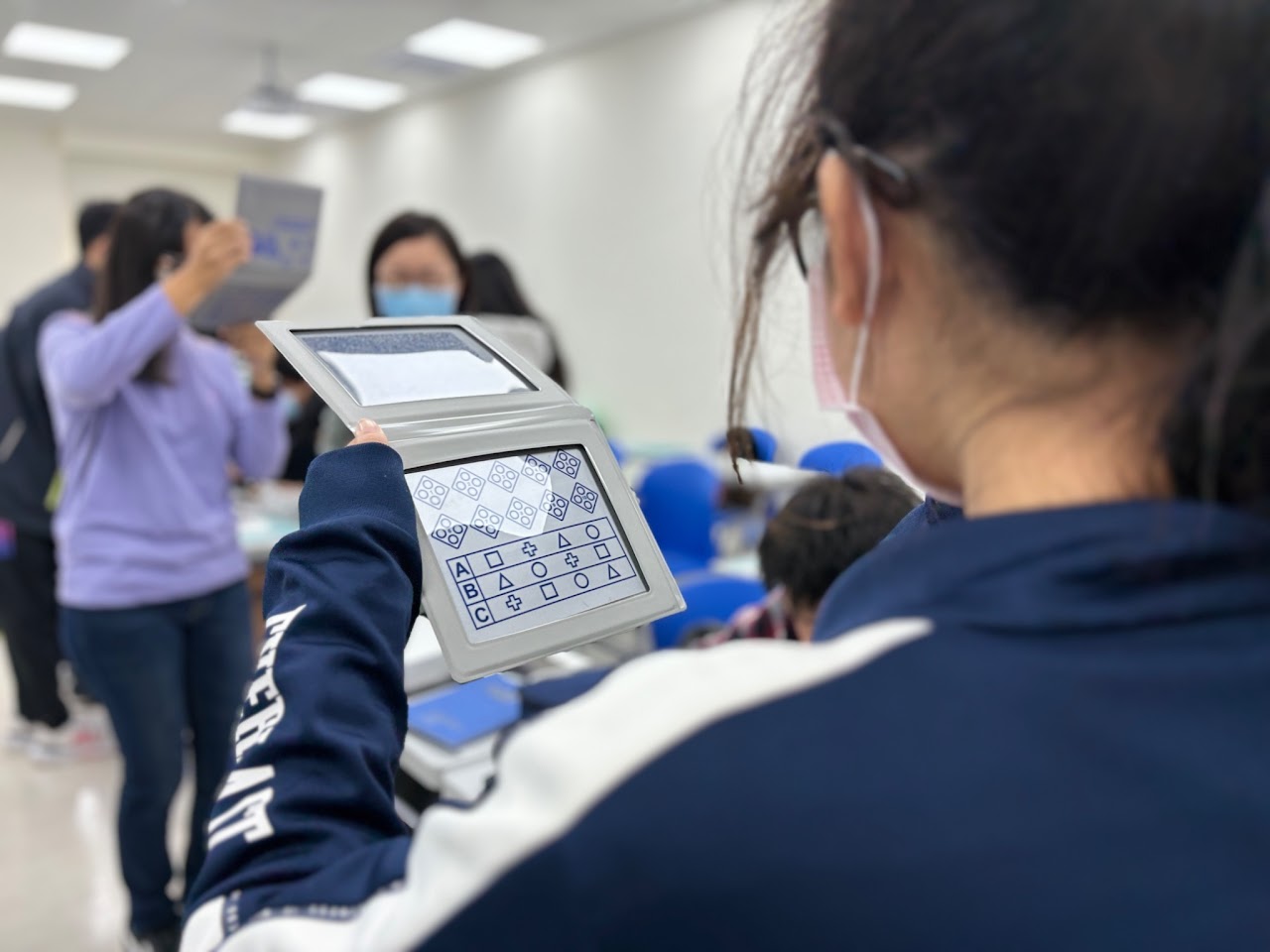 話說馬偕-從遠處到精準：視光的人文與科學