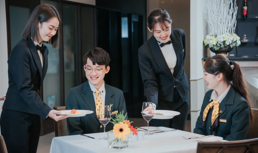 國立高雄餐旅大學