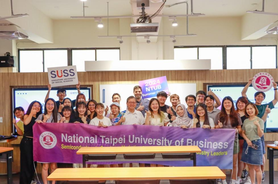 北商大暑期國際行銷課　新加坡學員滿載而歸