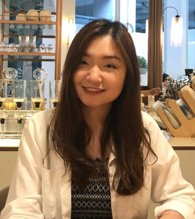 靜宜大學印尼僑生徐曉嘉獲得2022年傑出應屆畢業僑生委員長獎