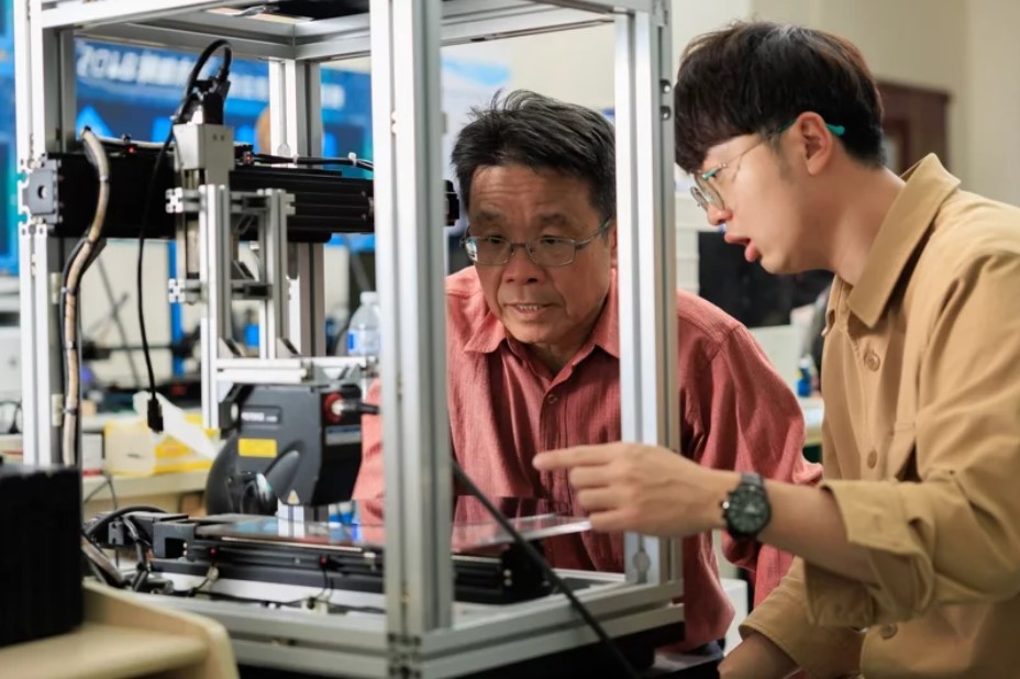 跨域AI學習正夯 雲科大教你善用AI工具「提升職場競爭力」