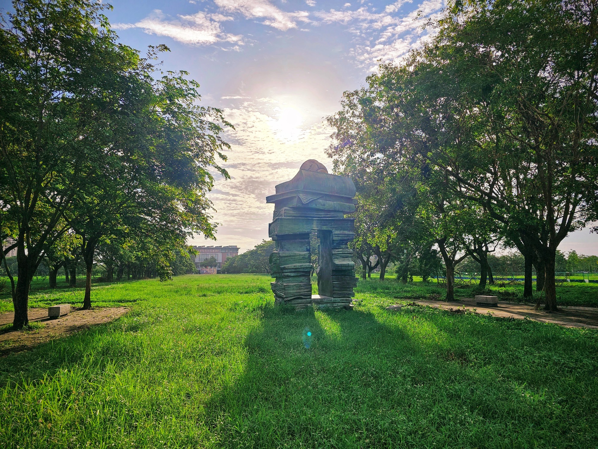 國立高雄大學教授群 再度榮登全球前 2% 頂尖科學家榜單