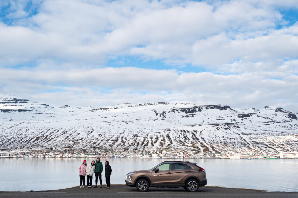 Mczh tw1200x1200 large205985